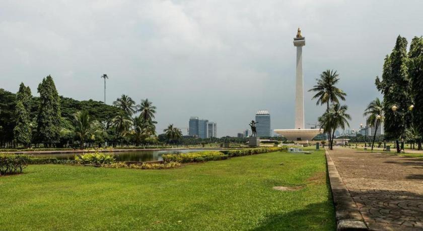 U Stay Hotel Mangga Besar جاكرتا المظهر الخارجي الصورة