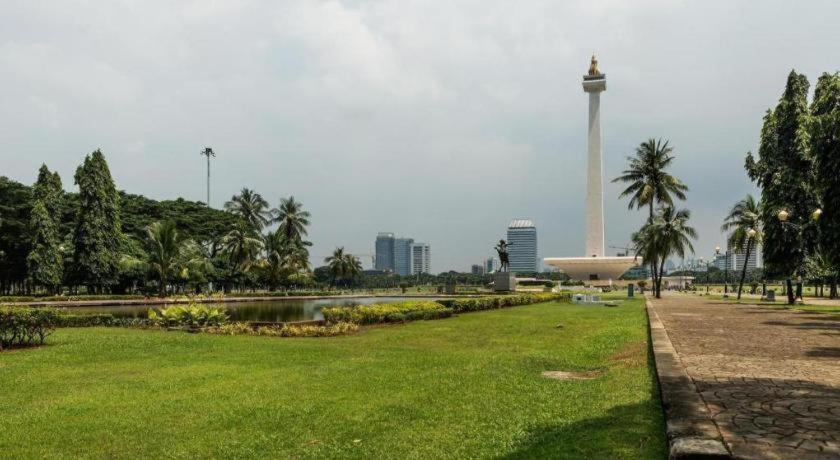 U Stay Hotel Mangga Besar جاكرتا المظهر الخارجي الصورة