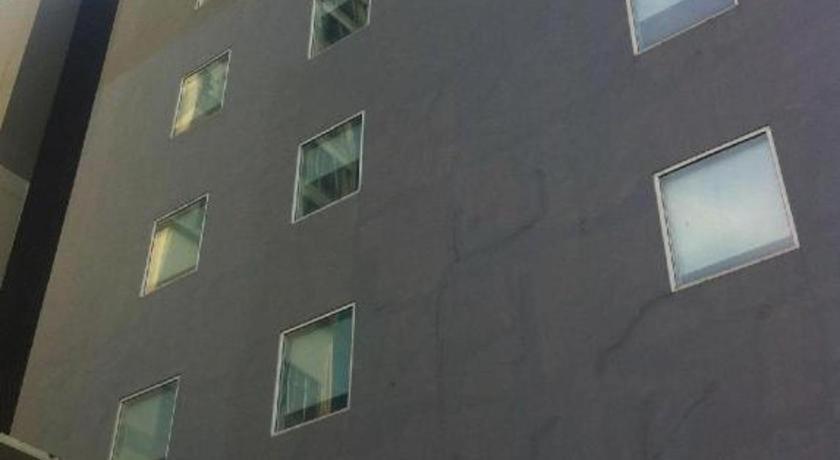 U Stay Hotel Mangga Besar جاكرتا المظهر الخارجي الصورة